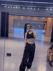 舞蹈老师雅雯