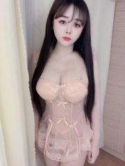 纯天然巨乳妹子