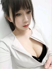 服务熊超大小姐姐