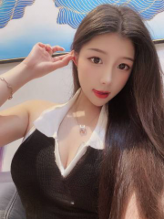 S型线条大胸大屁股