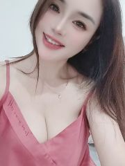 白云大胸金莲